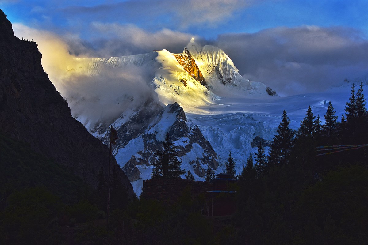 Midui Glacier
